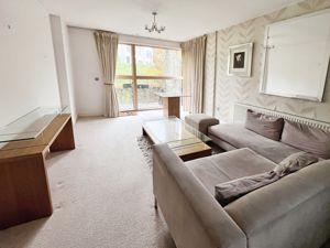 Lounge- click for photo gallery